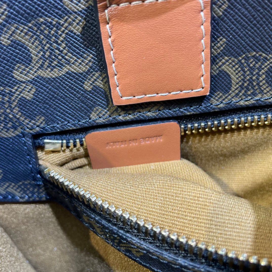 CELINE TRIOMPHE 32 BLUE IN PATTERN CALFSKIN
