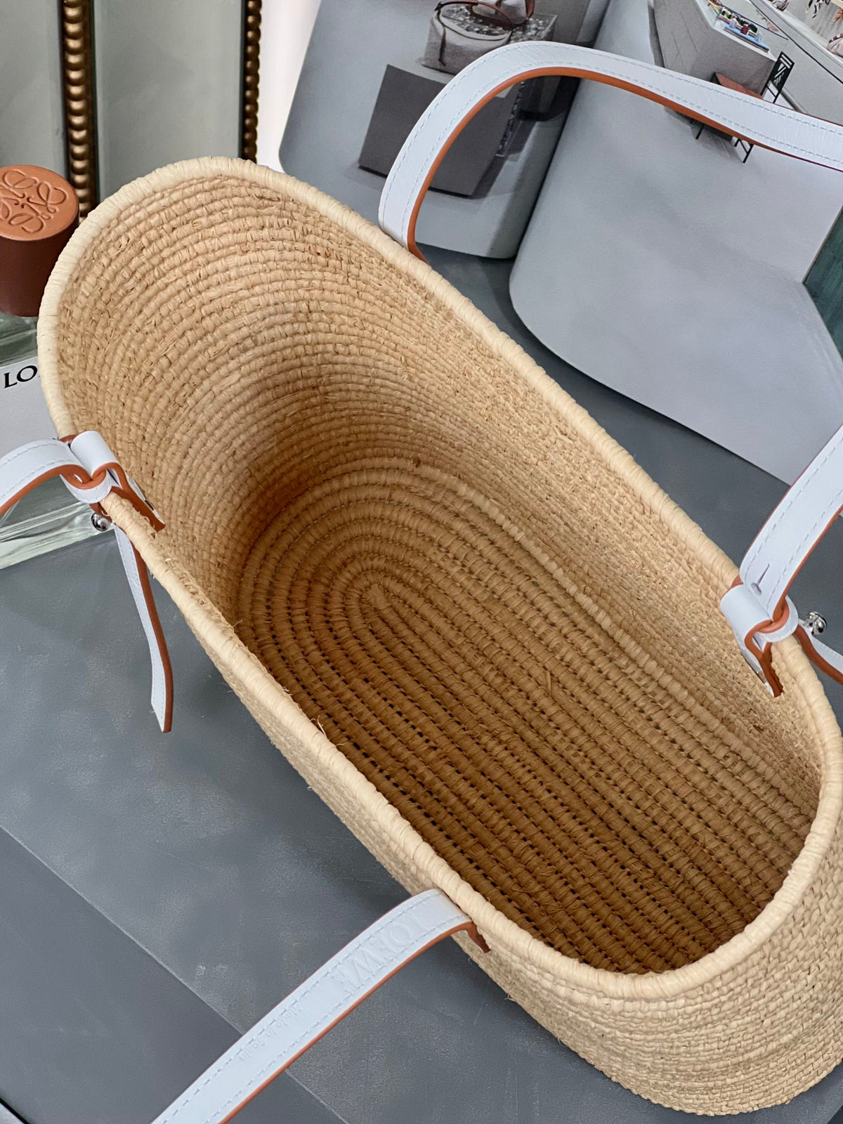 LOEWE SMALL SQUARE 28 BASKET BAG IN RAFFIA AND WHITE CALFSKIN