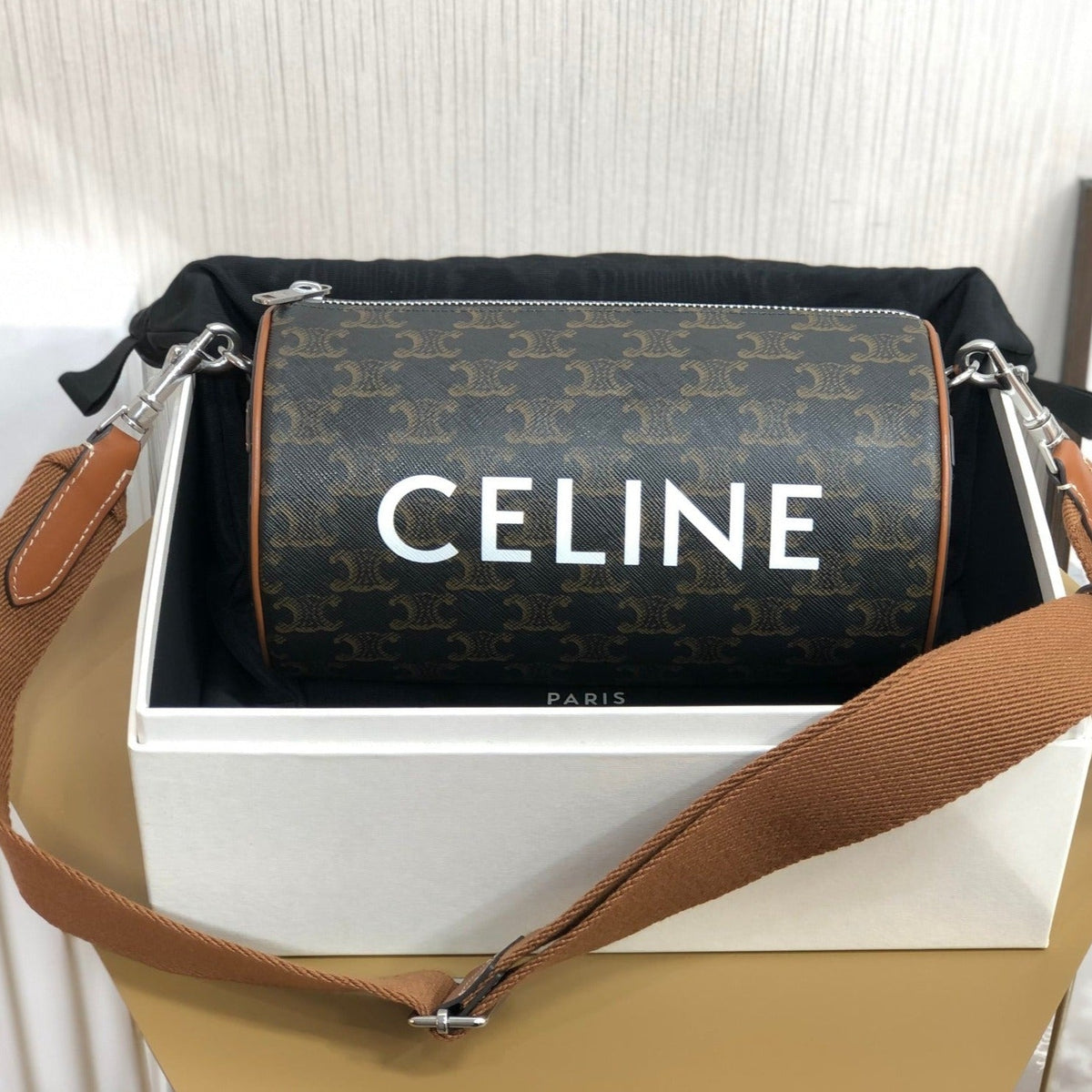 CELINE CYLINDRICAL 22 BAG BLACK PATTERN COWHIDE