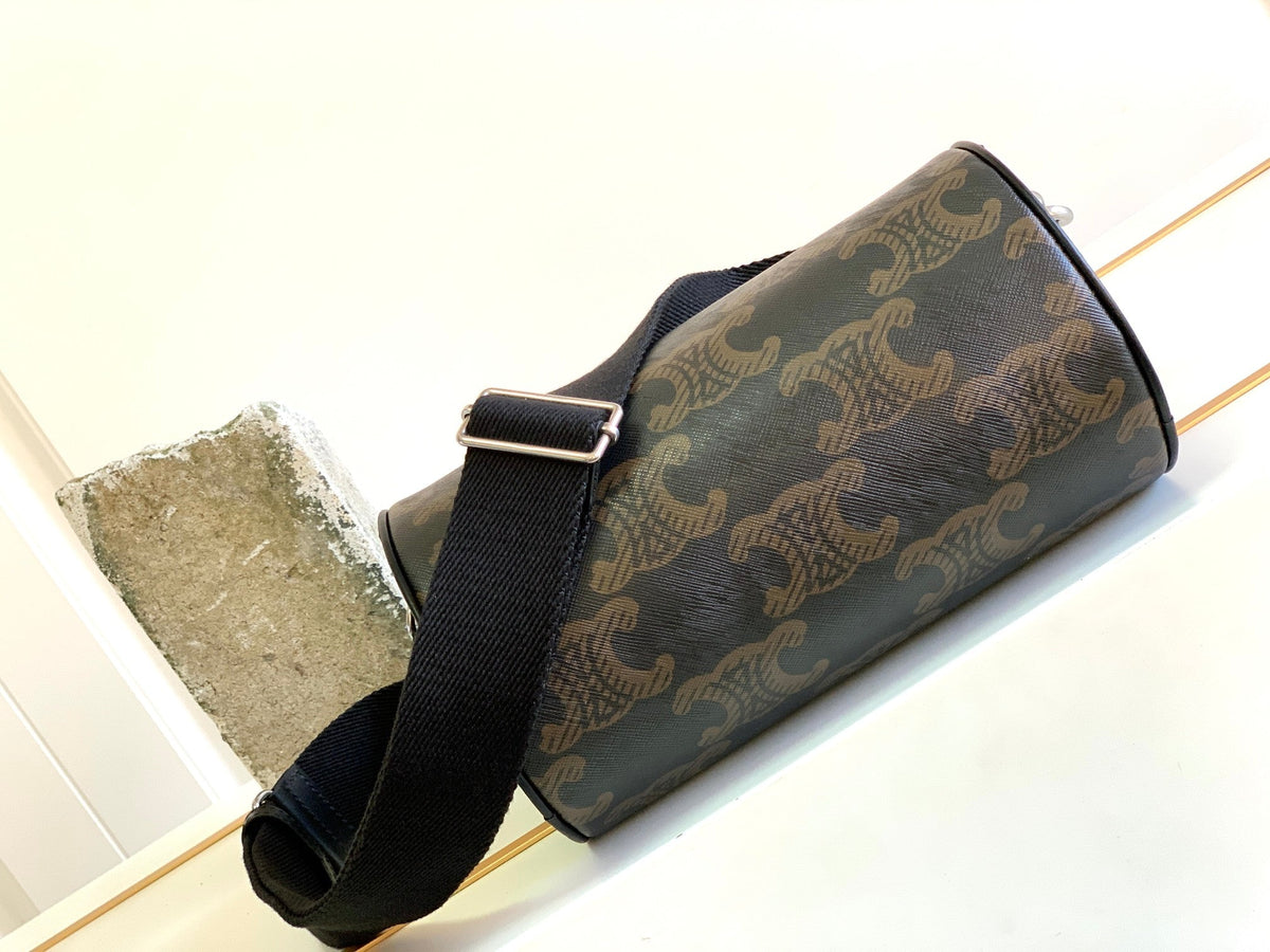 CELINE CYLINDRICAL 22 BAG BLACK BROWN COWHIDE