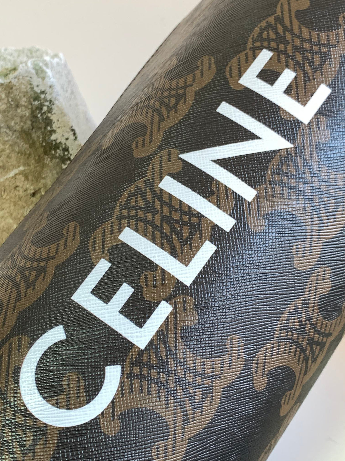 CELINE CYLINDRICAL 22 BAG BLACK BROWN COWHIDE