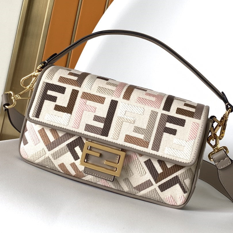 FENDI Fend Baguette White Brown and Multicolour Canvas Bag 27 with FF Embroidery Ghw