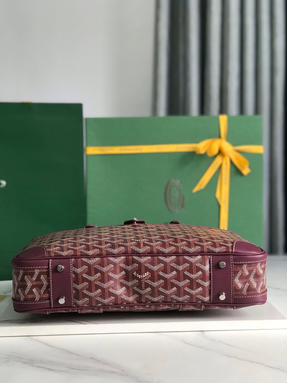 GOYARD AMBASSADE DOCUMENT CASE 35 IN WINE RED GOYARDINE CANVAS