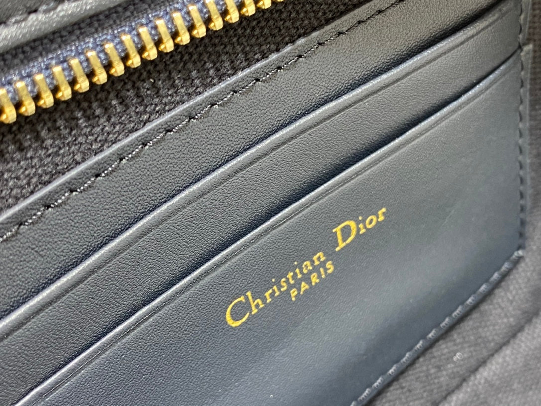 DIOR HOBO SIGNATURE 23 BAG IN BLACK BEIGE PATTERN LAMBSKIN
