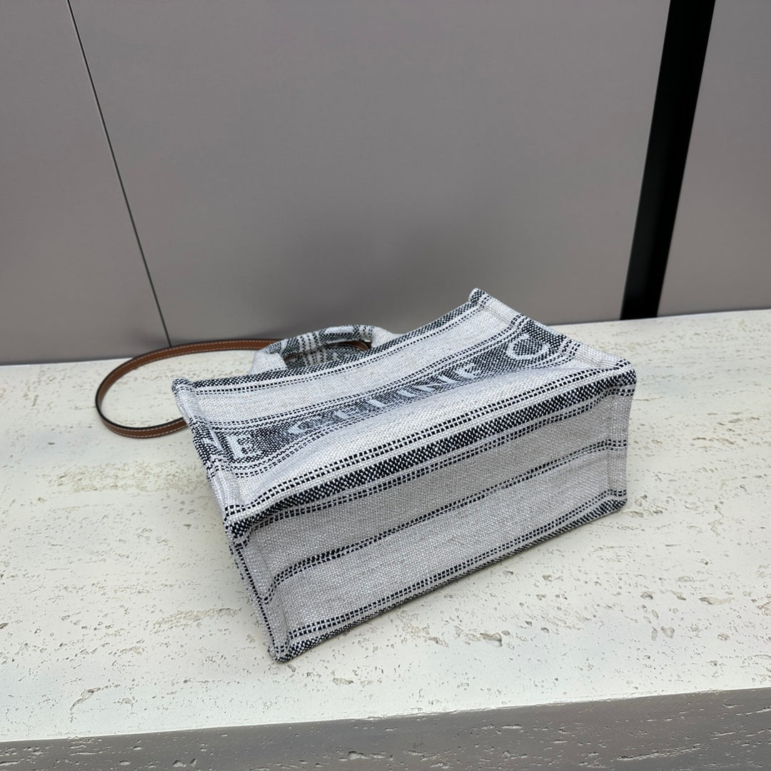 CELINE CABAS THAIS 26 CALFSKIN GREY