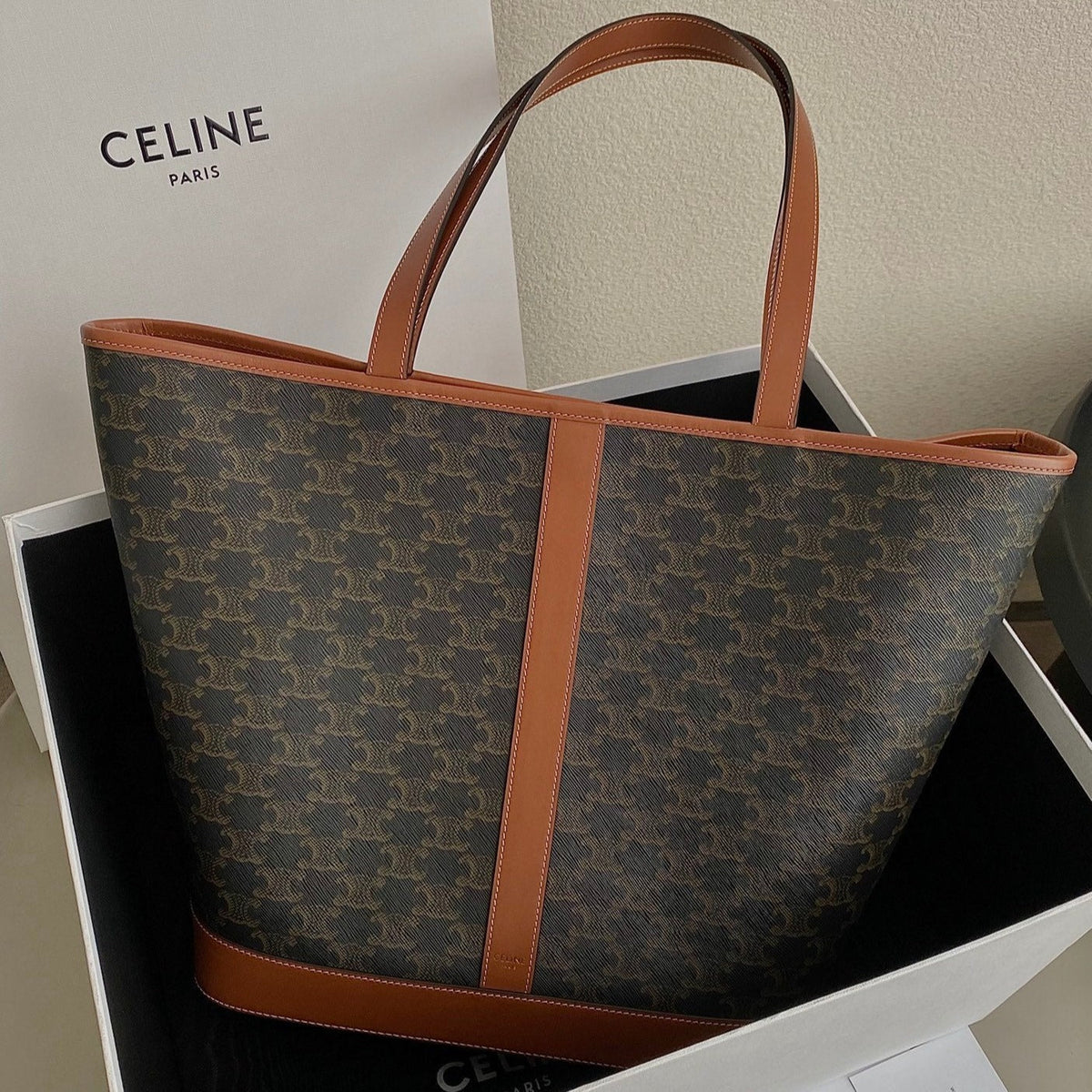 CELINE TRIOMPHE 26 TAN CALFSKIN