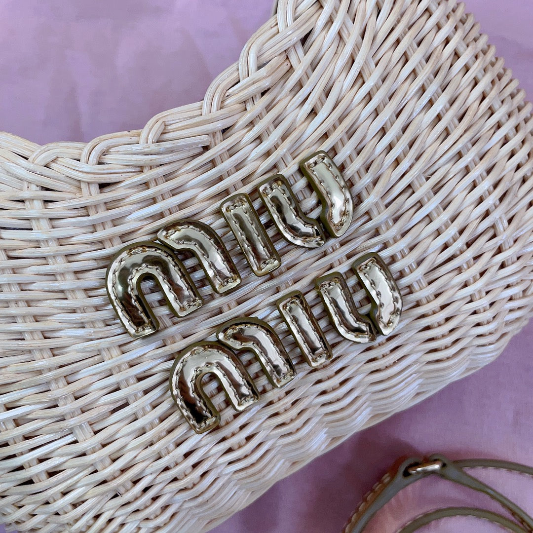 MIU MIU WANDER WICKER BAG 20 IN TAN RATTAN