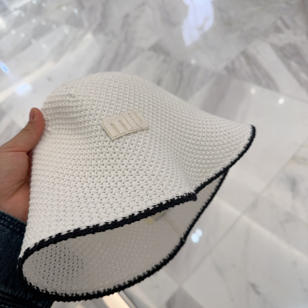 MIU MIU MM BUCKET IN WHITE MESH FABRIC
