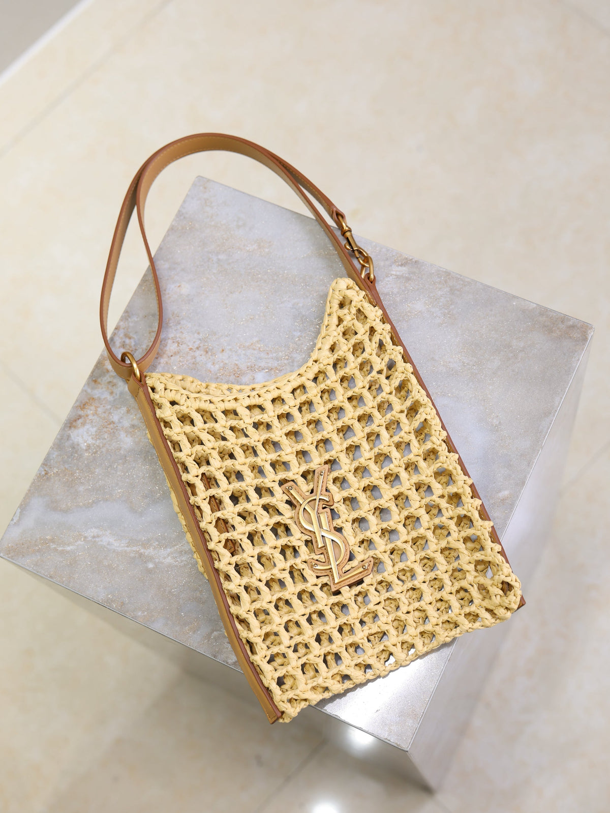 SAINT LAURENT OXALIS 25 IN RAFFIA CROCHET AND LEATHER VINTAGE BROWN