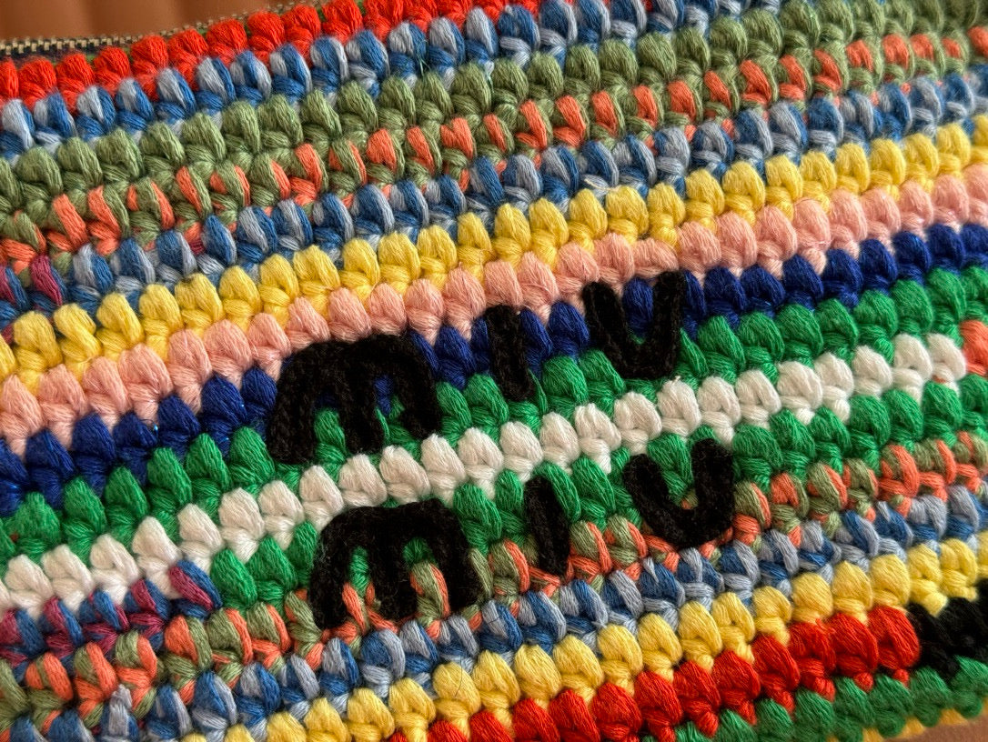 MIU MIU CROCHET TOTE BAG 25 IN MULTICOLORED WOVEN RAFFIA