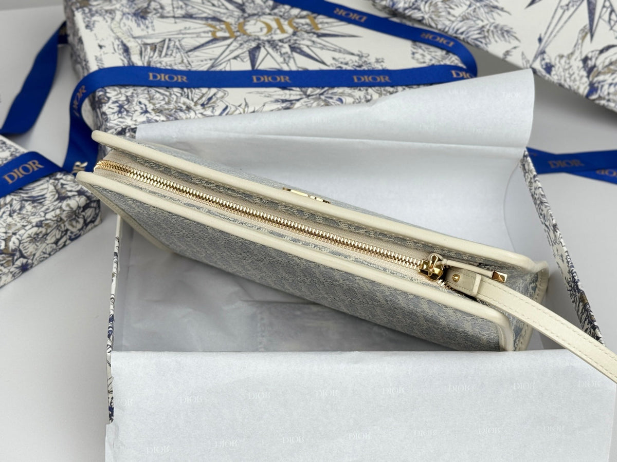 DIOR 25S 30 MONTAIGNE DEA POUCH LIGHT BLUE OBLIQUE JACQUARD 26 IN CANVAS