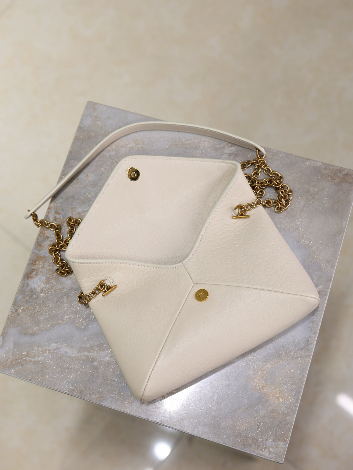 SAINT LAURENT YSL 25S CALYPSO MINI 19 IN BLANC VINTAGE LAMBSKIN GOLD HARDWARE