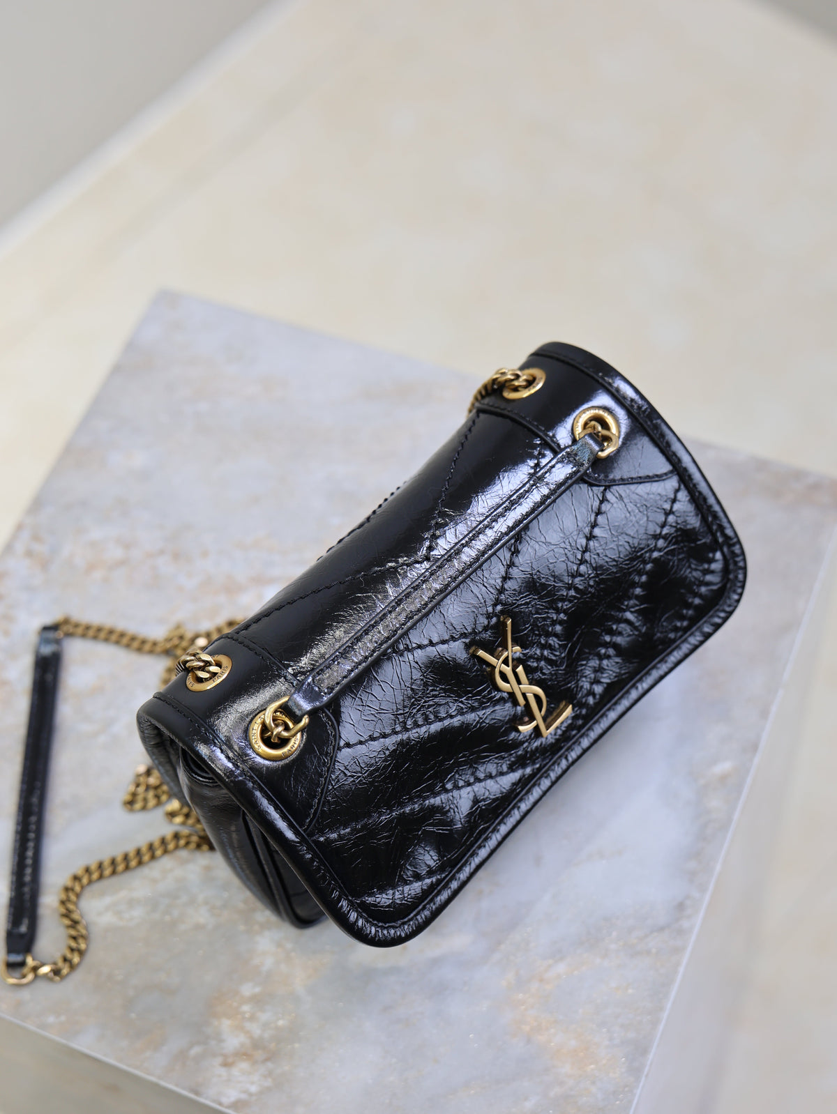 SAINT LAURENT YSL 25S NIKI BAG 18 IN BLACK GLOSSY CALFSKIN GOLD HARDWRE