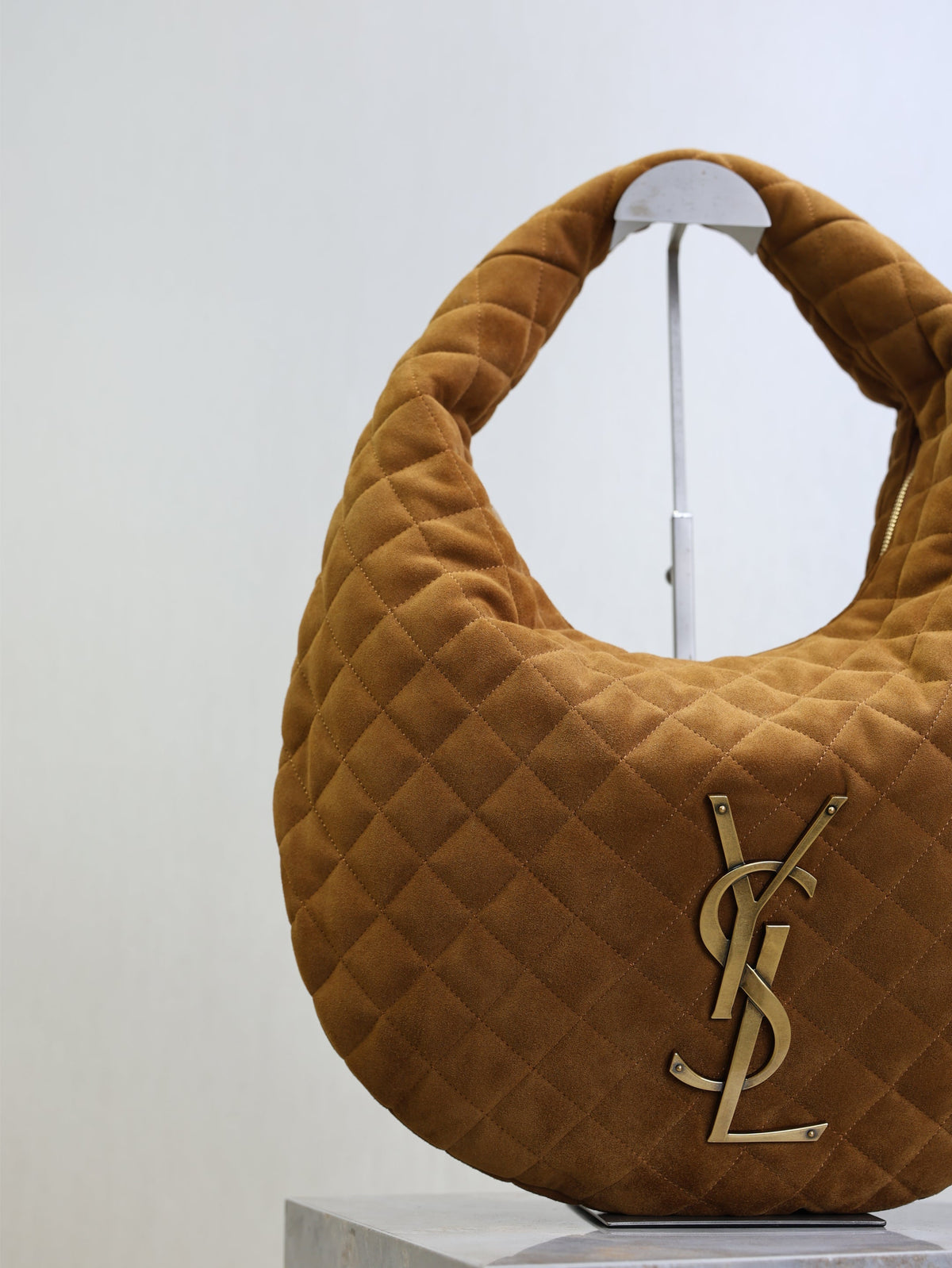SAINT LAURENT YSL 25S ICARINO 44 IN CARAMEL QUILTED SUEDE GOLD HARDWRE