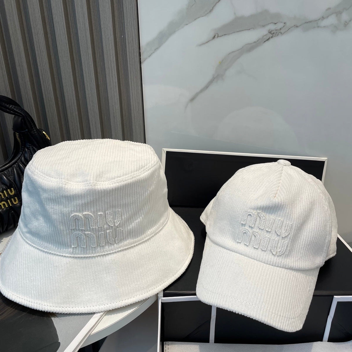MIU MIU MM BUCKET IN WHITE VELVET WITH LOGO
