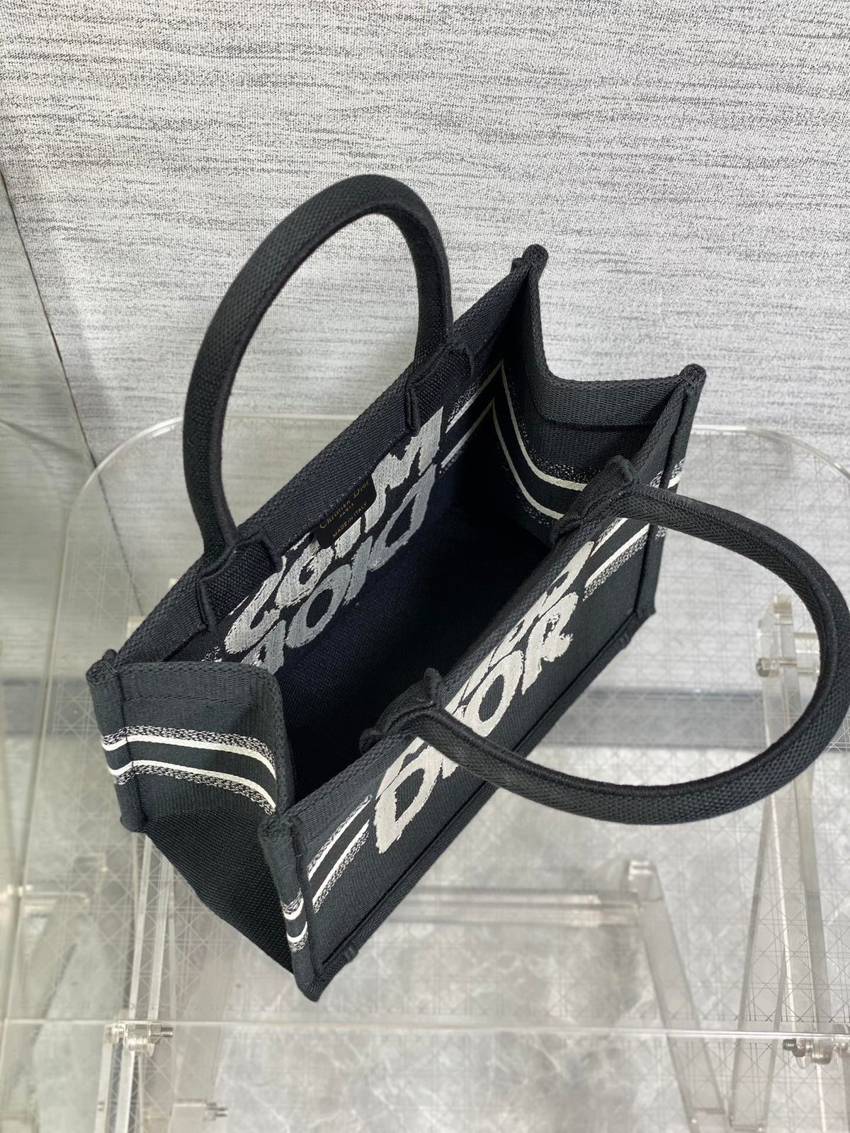 DIOR BOOK TOTE 26 IN BLACK MIX WHITE CANVAS 226506
