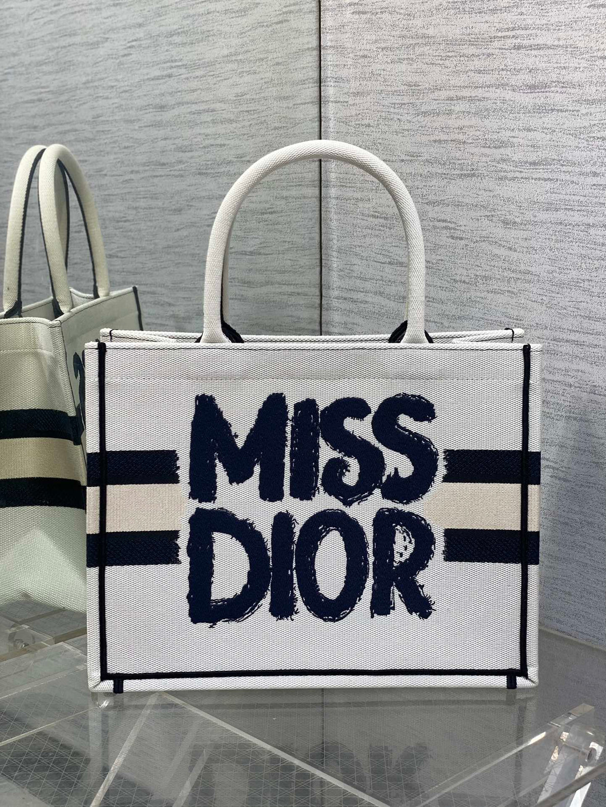 DIOR MEDIUM BOOK TOTE 36 IN WHITE MIX BLACK CANVAS 226504