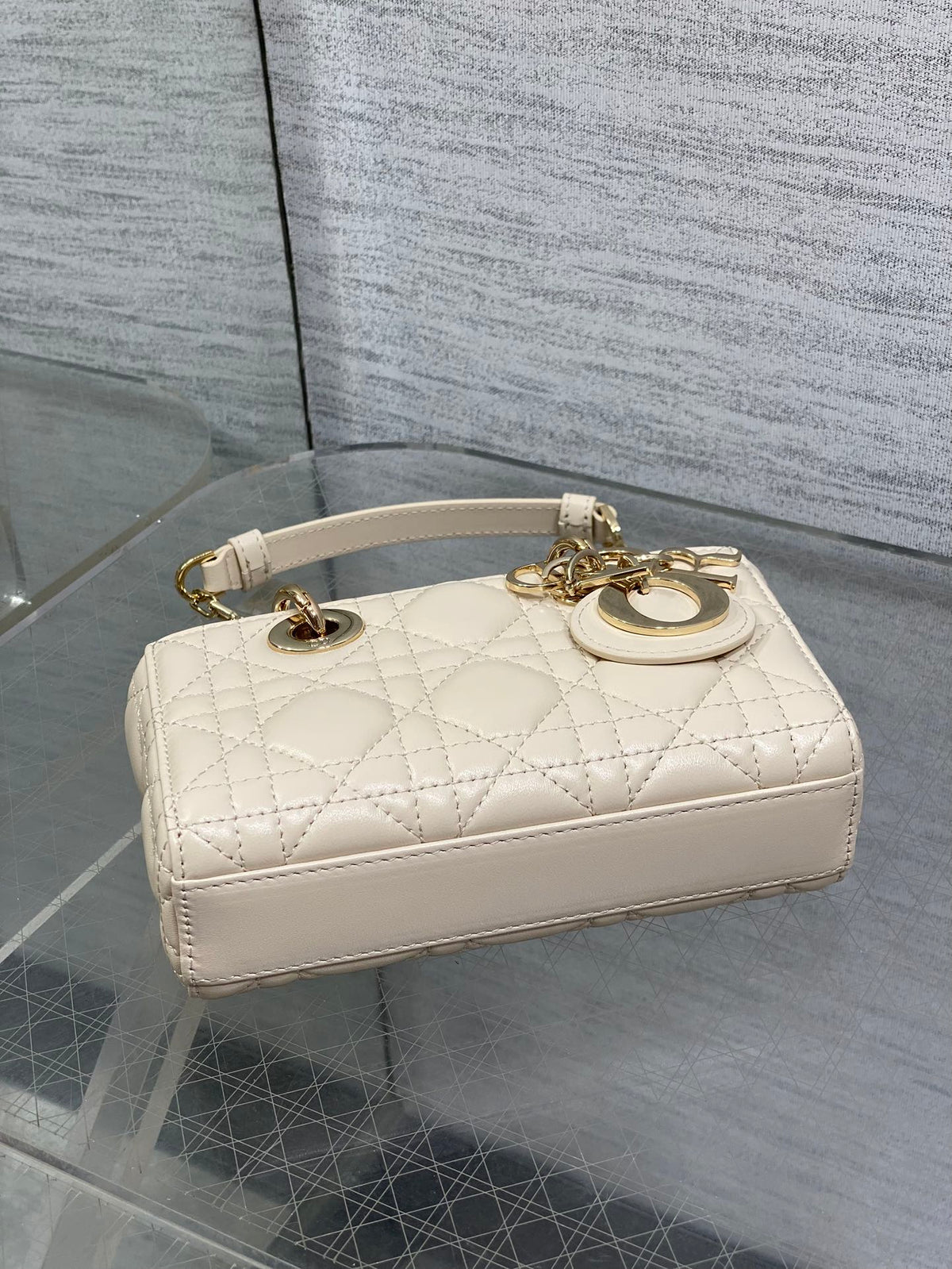 DIOR 25S MICRO LADY D-JOY 16 IN BEIGE LAMBSKIN GOLD HARDWARE
