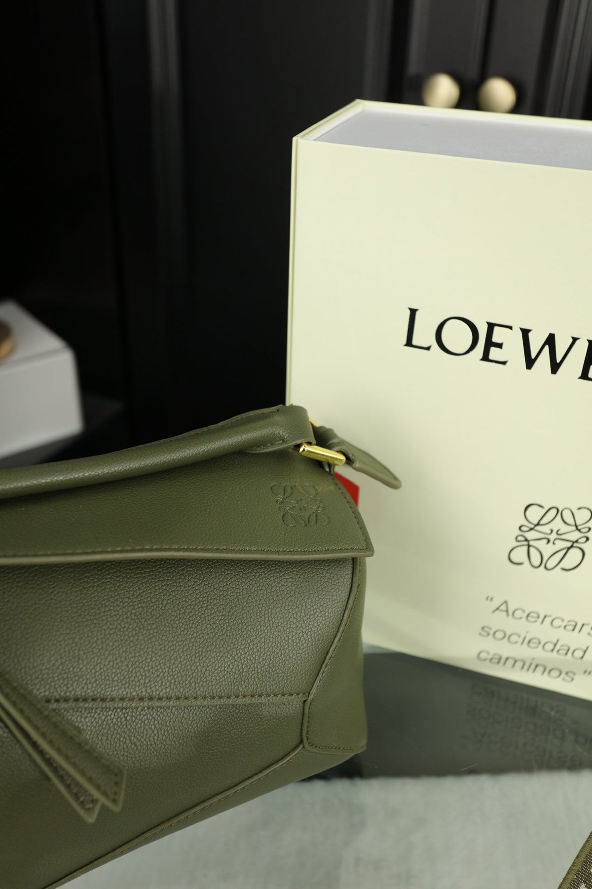 LOEWE LOE MINI PUZZLE 23 BAG IN DARK OLIVE GREEN CALFSKIN