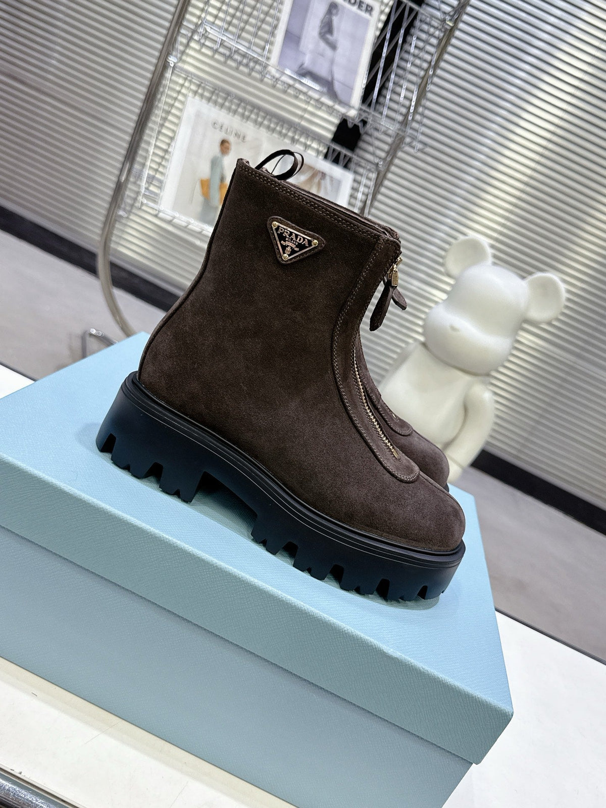 PRADA 25S ZIP-UP ANKLE BOOTS IN RK BROWN SUEDE