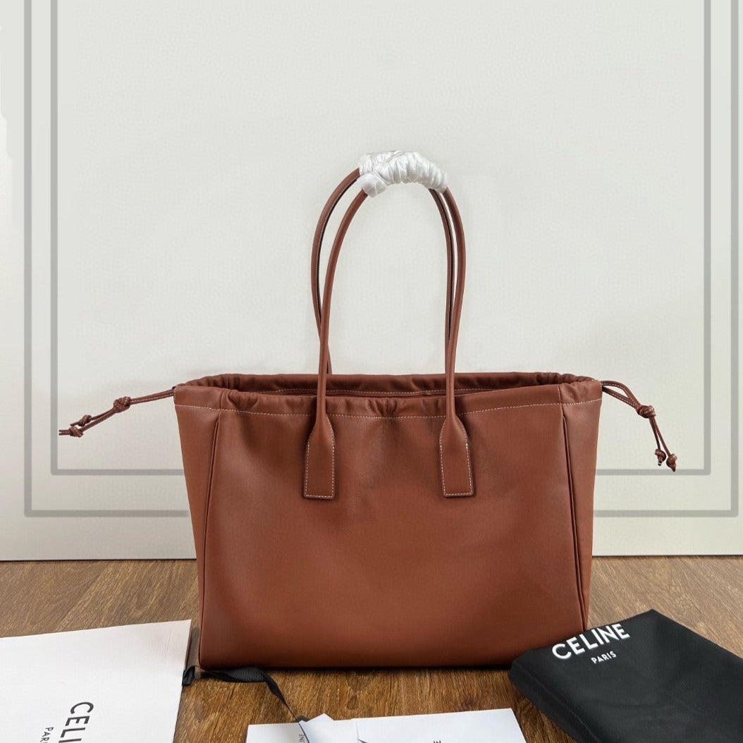 CELINE CUIR TRIOMPHE 44 TAN CALFSKIN