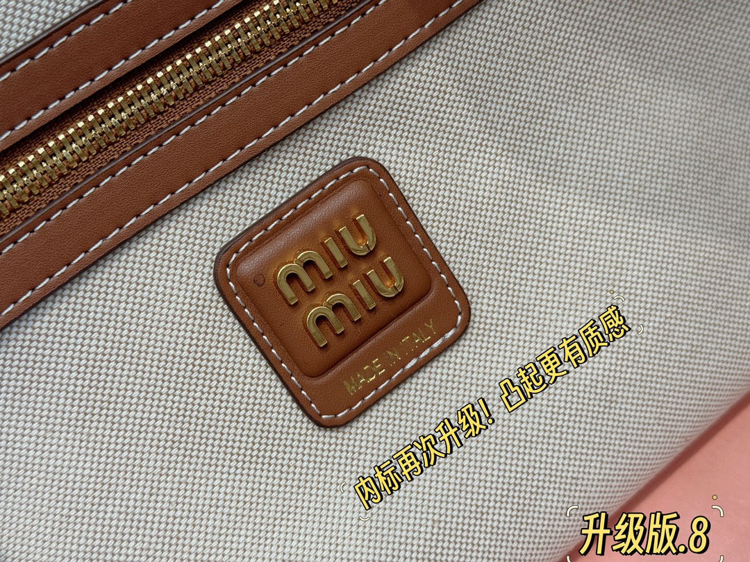 MIU MIU TOP - HANDLE 35 BAG IN BEIGE CANVAS