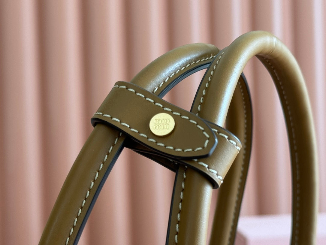 MIU MIU MIUHOBO TOTE 28 IN BROWN CALFSKIN FABRIC LINING GOLD LOCK