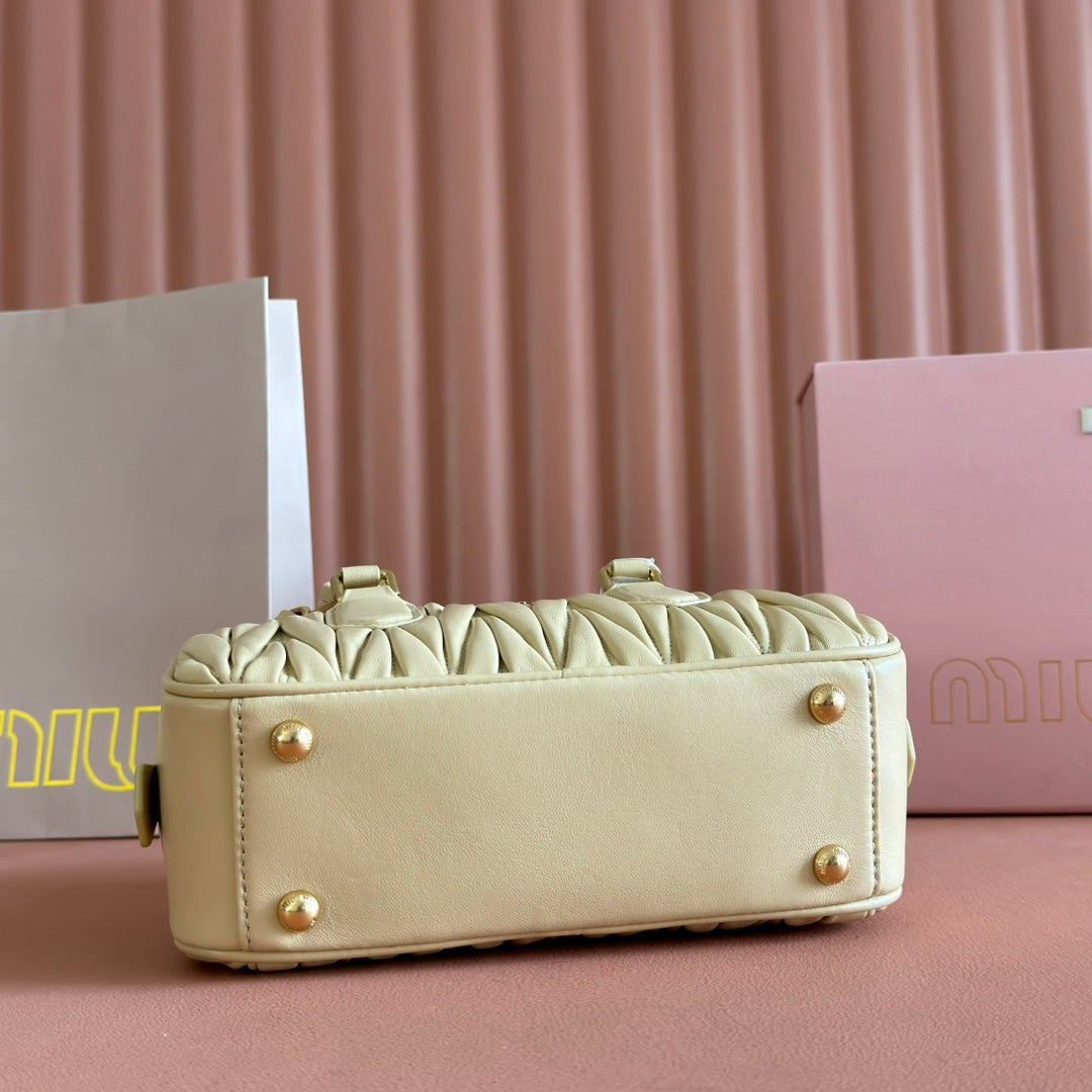 MIU MIU ARCADIE MATELASSÉ BAG 22 BEIGE IN CALFSKIN