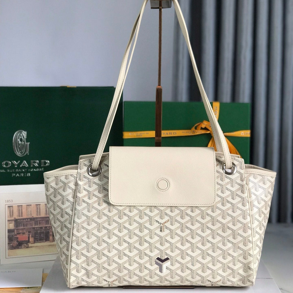GOYARD ROUETTE SOUPLE BAG 30 IN WHITE GOYARDINE CANVAS AND CALFSKIN