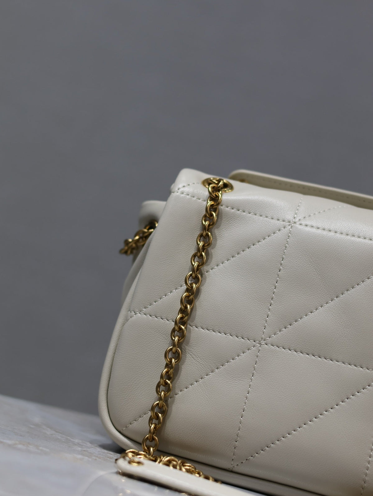 SAINT LAURENT YSL 25S JAMIE MINI 20 IN BLANC VINTAGE LAMBSKIN GOLD HARDWRE