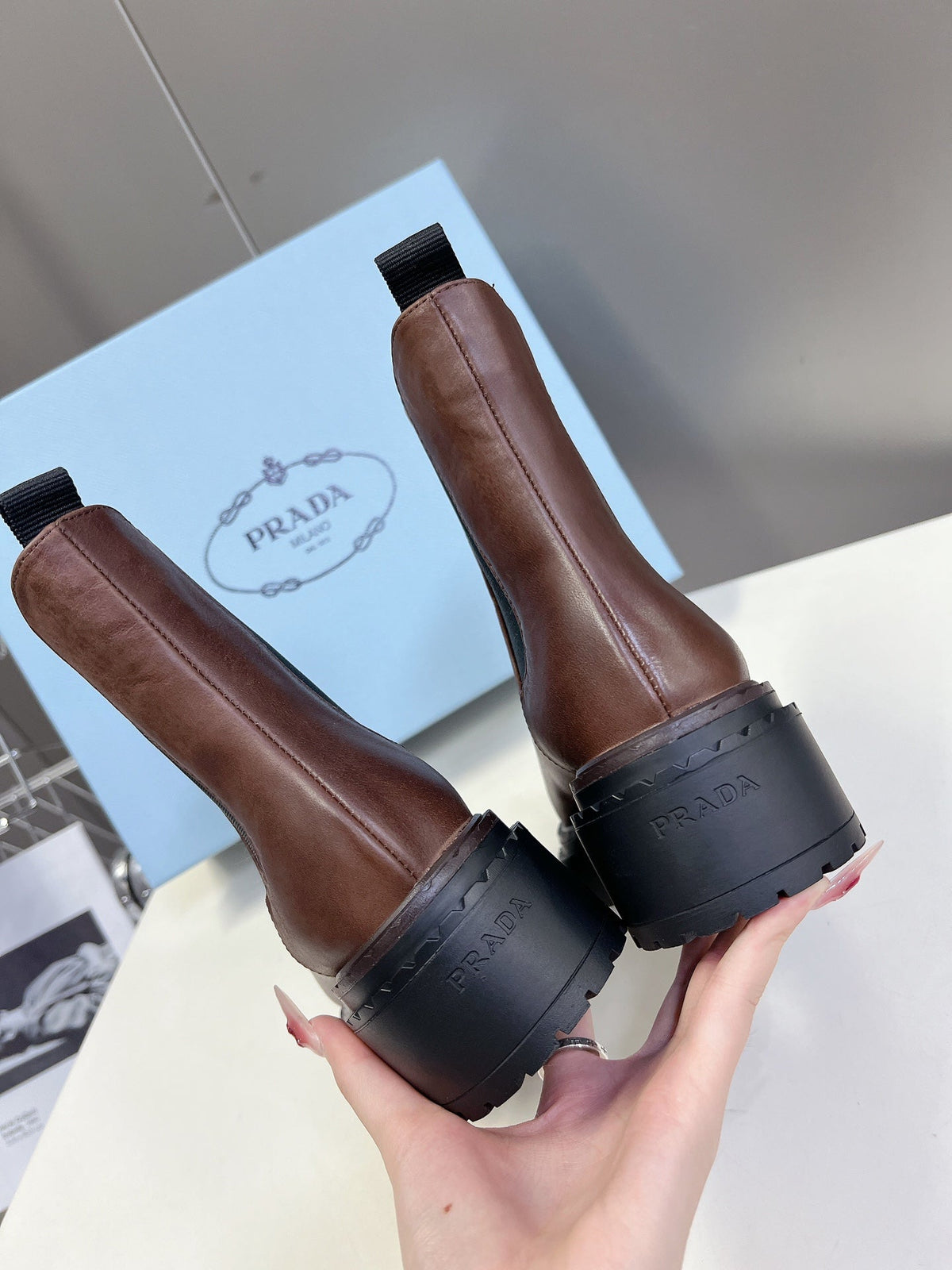 PRADA CHELSEA BOOTS CHOCOLATE CALFSKIN