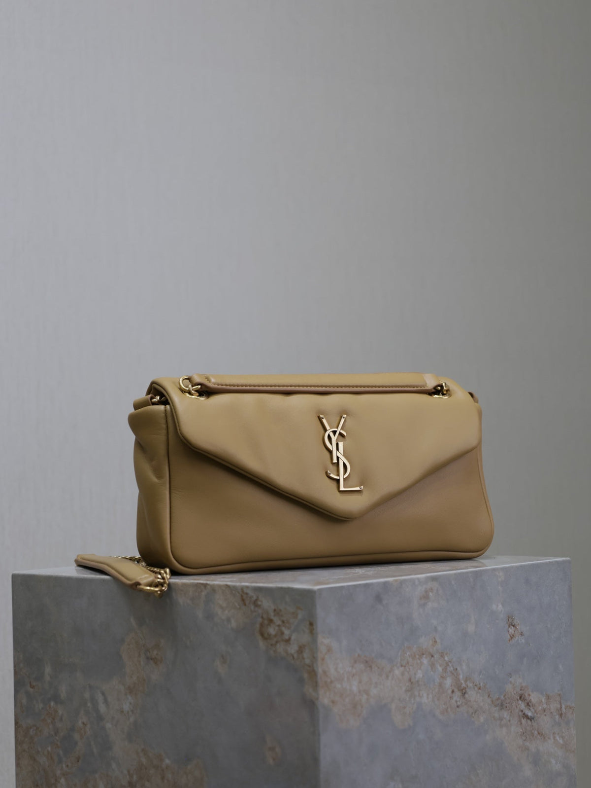 SAINT LAURENT YSL 25S CALYPSO HANDBAG 26 IN LIGHT BROWN LAMBSKIN GOLD HARDWRE