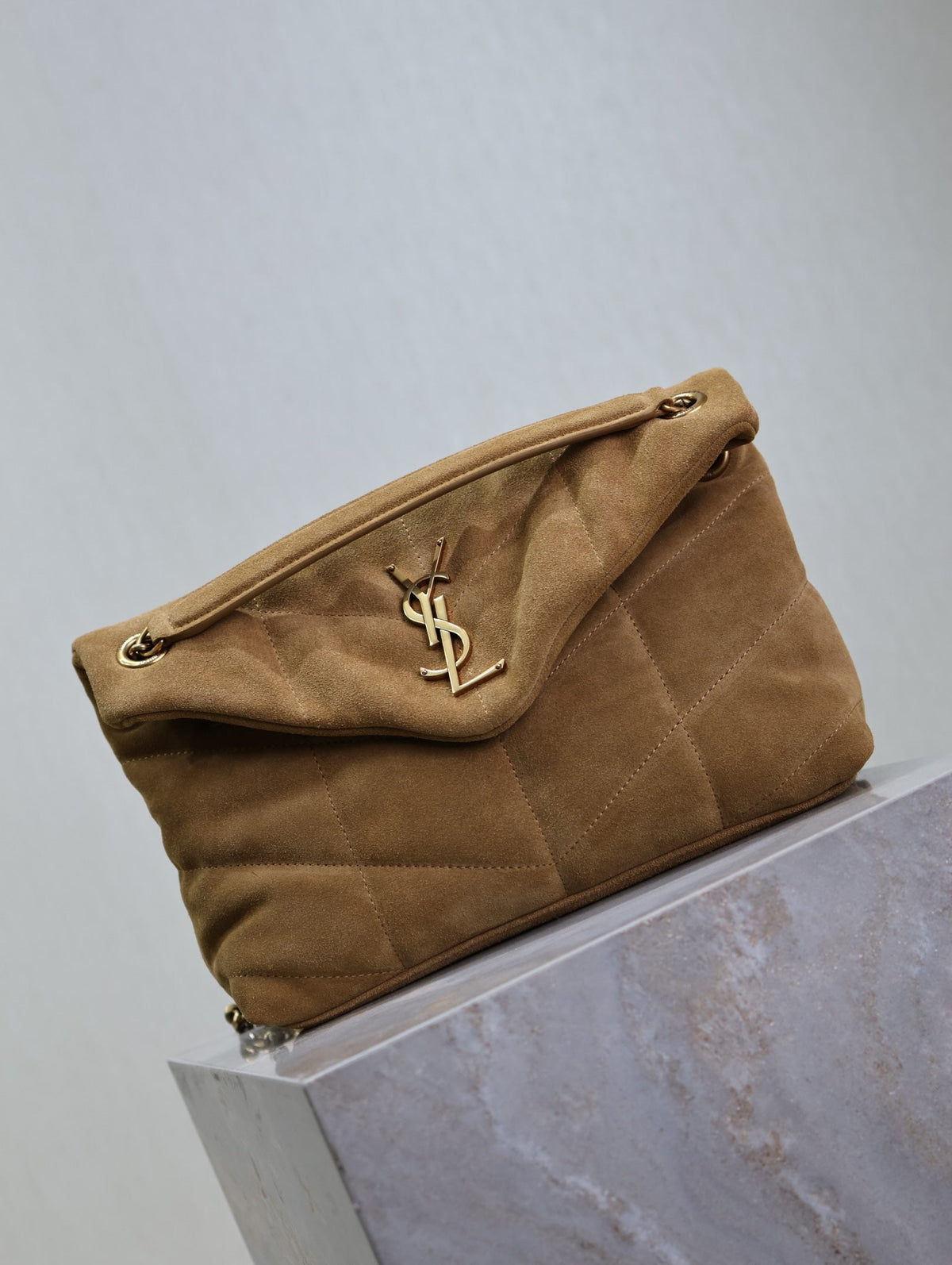 SAINT LAURENT YSL 25S LOULOU PUFFER MM 29 IN TAN BROWN SUEDE GOLD HARDWRE