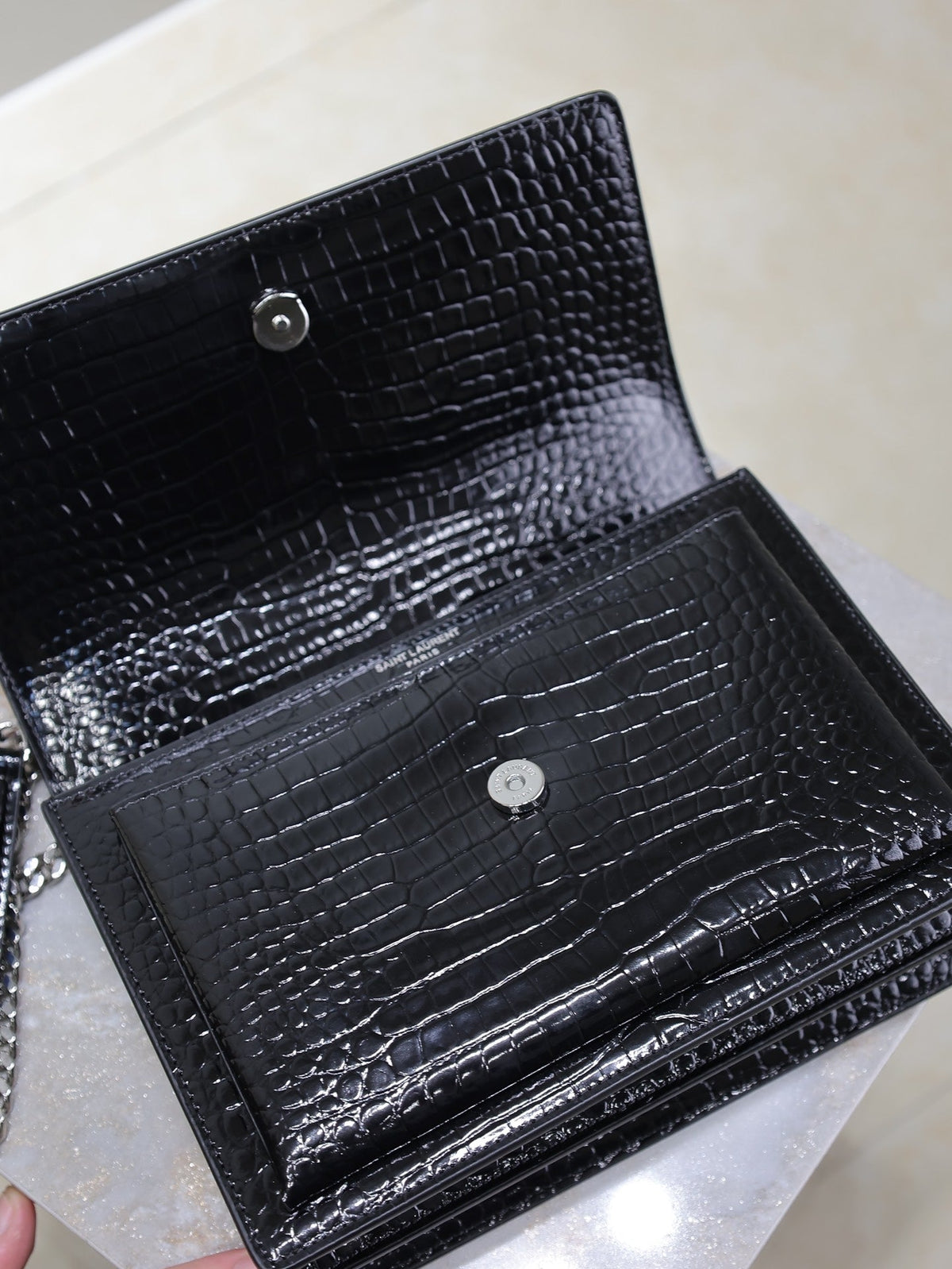 SAINT LAURENT YSL 25S SUNSET MEDIUM 22 IN BLACK CROCODILE-EMBOSSED SHINY CALFSKIN SILVER HARDWARE