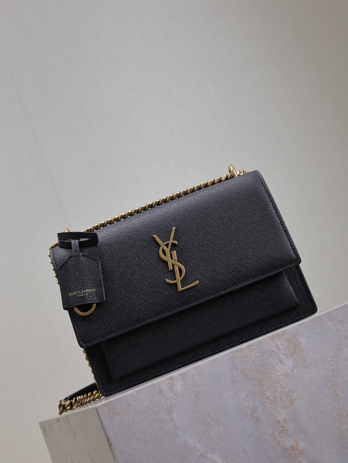 SAINT LAURENT YSL 25S SUNSET MEDIUM 22 IN BLACK GRAINED CALFSKIN GOLD HARDWRE