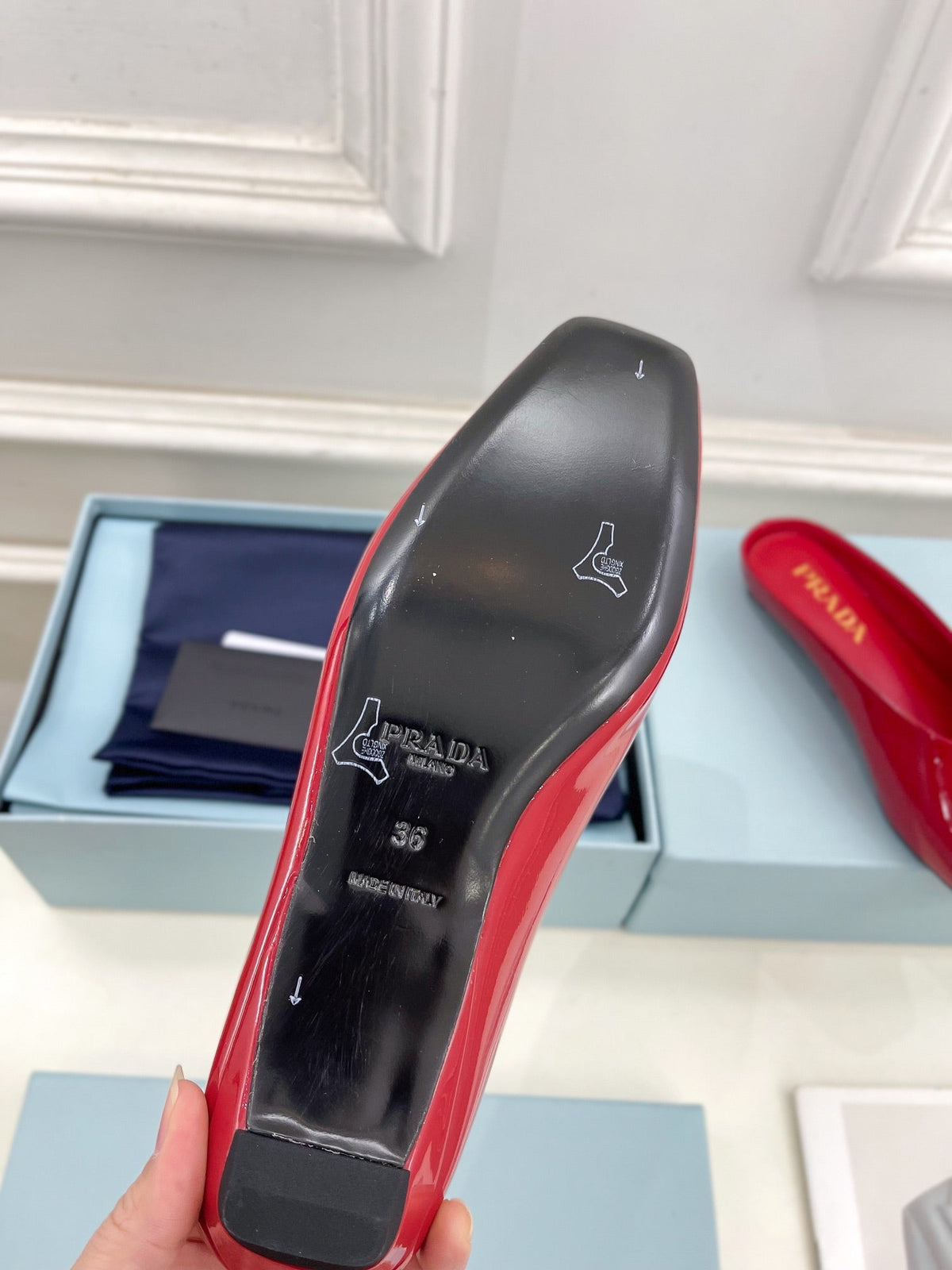PRADA MULES SQUARE TOE IN RED SHINY CALFSKIN