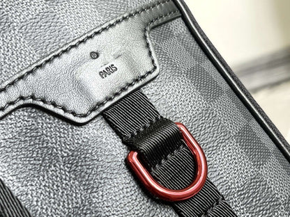 LOUIS VUITTON ULTILITI BACKPACK DAMIER CANVAS