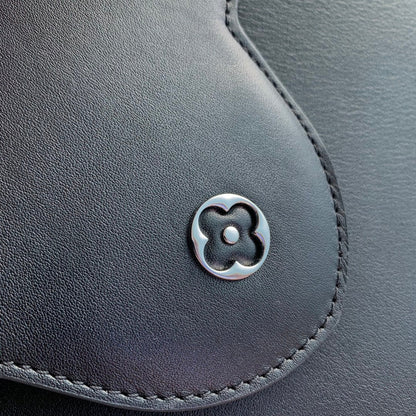 LOUIS VUITTON CAPUCINES MM 31 BLACK TAURILLON SILVER HARDWARE