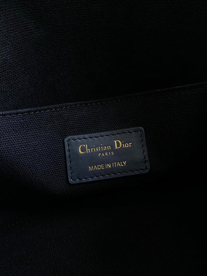 DIOR SMALL BOSTON 22 BLUE OBLIQUE EMBROIDERY