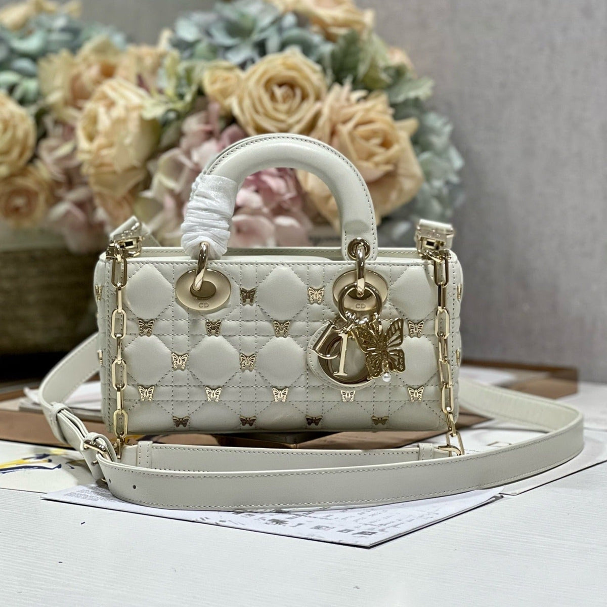 DIOR SMALL LADY D-JOY 22 BUTTERFLY STUD WHITE LAMBSKIN
