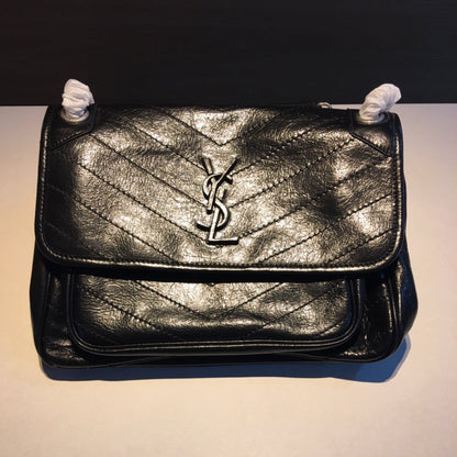 SAINT LAURENT MEDIUM NIKI 27 IN BLACK CALFSKIN CHAIN BAG