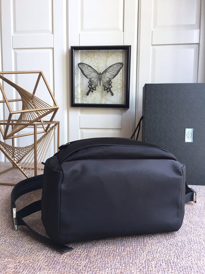 PRADA TRIANGLE LOGO BACKPACK 40 IN BLACK RE-NYLON