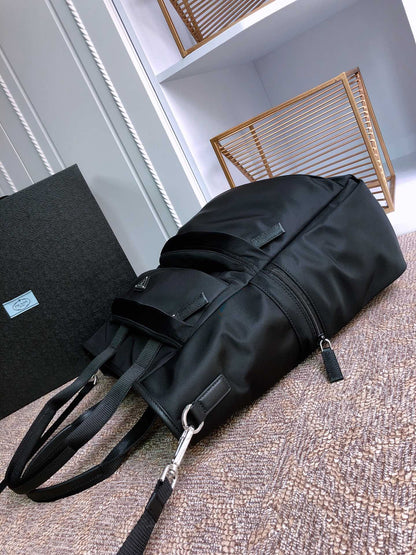 PRADA TOTE BAG 38 IN BLACK RE-NYLON AND SAFFIANO LEATHER TRIM