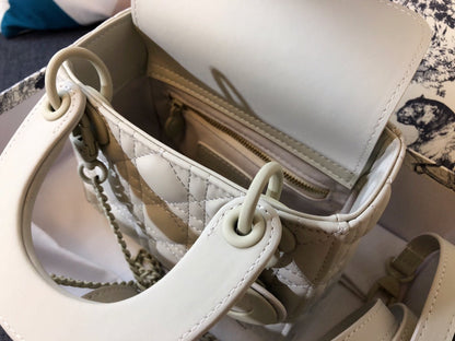 DIOR MINI LADY 17 BAG IN WHITE CALFSKIN