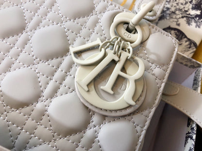 DIOR MEDIUM LADY 20 BAG IN WHITE CALFSKIN