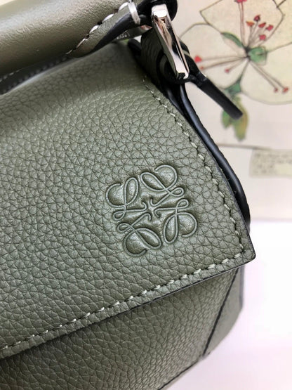 LOEWE LOE MINI 18 PUZZLE BAG IN JUNIPER GREEN CALFSKIN