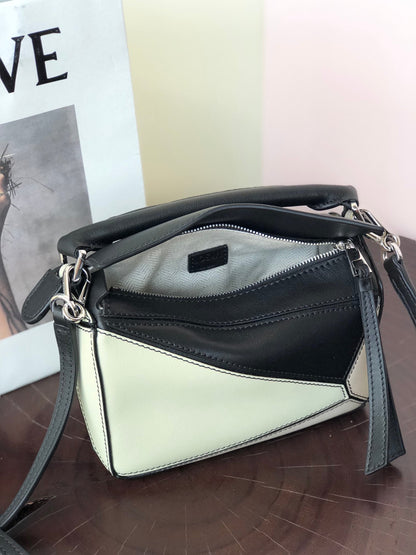 LOEWE LOE MINI 18 PUZZLE BAG IN WHITE MIX BLACK CALFSKIN
