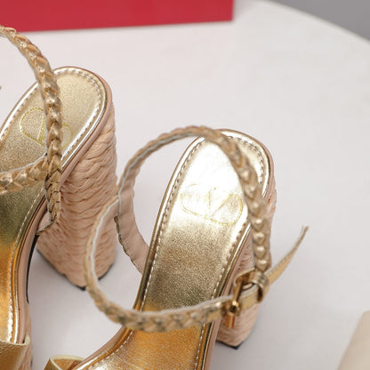 VLTN ESPADRILLE WEDGE SANDALS 25S 130 MM IN GOLD LAMBSKIN WITH GOLD HARDWARE