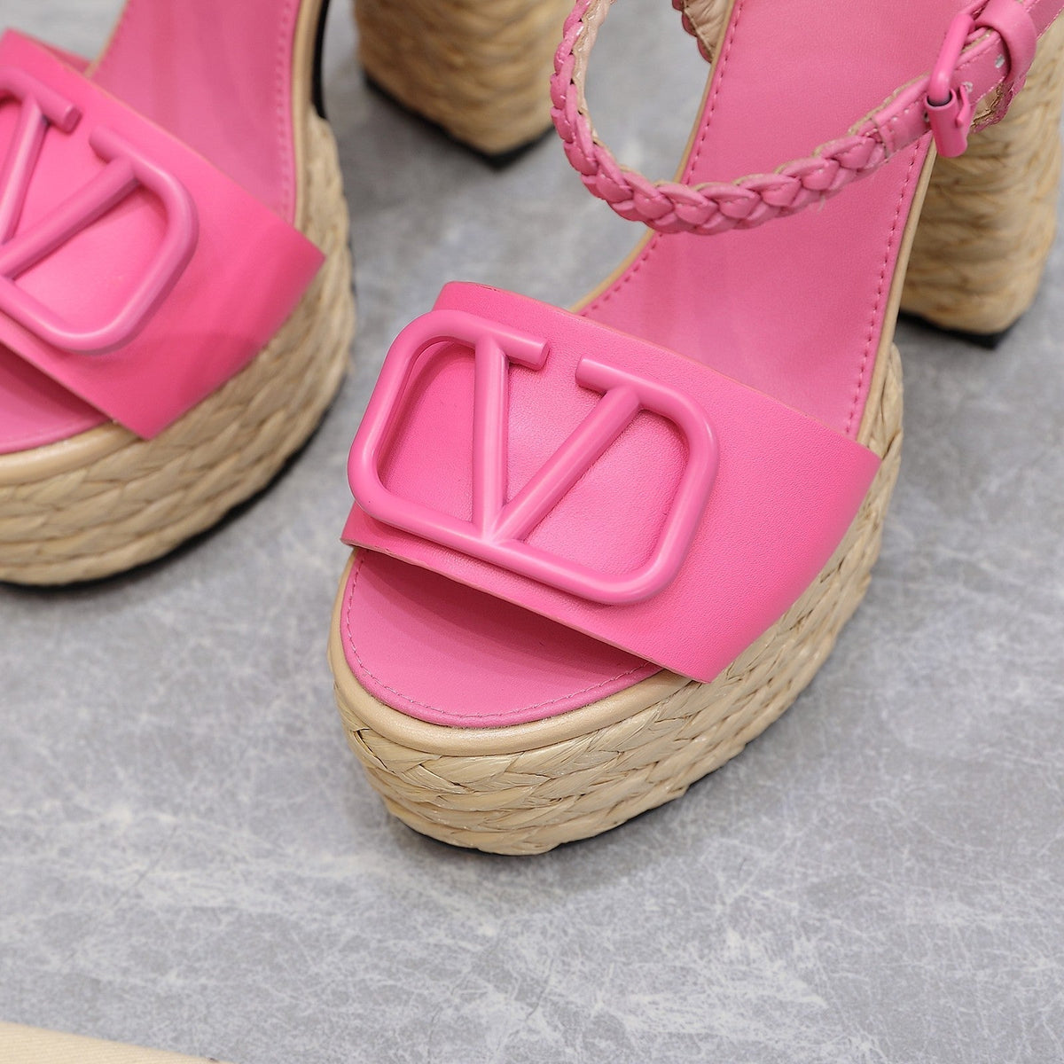 VLTN ESPADRILLE WEDGE SANDALS 25S 130 MM IN PINK LAMBSKIN