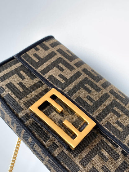 FENDI Fend Baguette 20 Brown FF Jacquard Fabric Bag Ghw